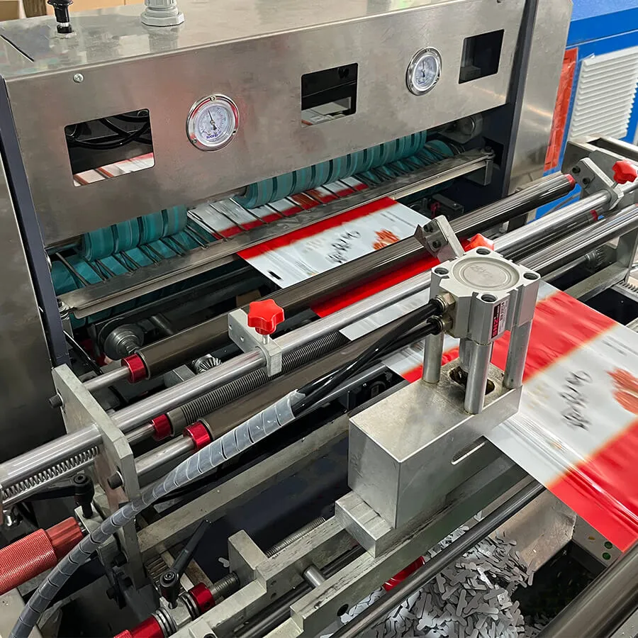 KanzoPack | Custom Pouch & Rollstock Packaging Manufacturer 29 kanzopack Printing & Decoration cutting machine